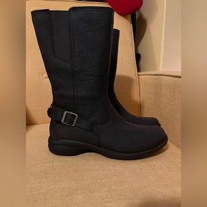 Merrell women’s waterproof leather boots.
